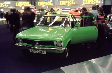 iaa73_07.jpg